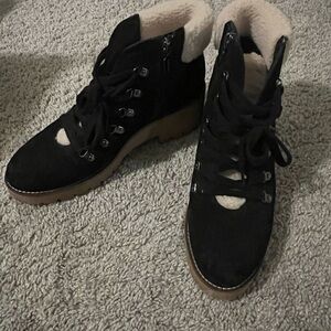 Blondo Black Ankle Boots with Cream Lining
